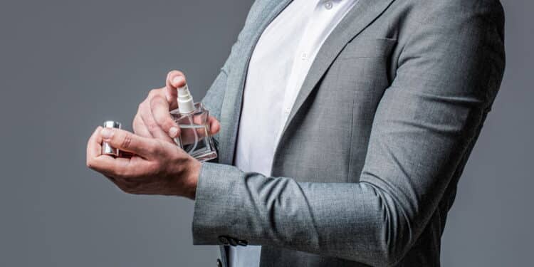 POs perfumes mais elogiados por homens elegantes com mais de 40