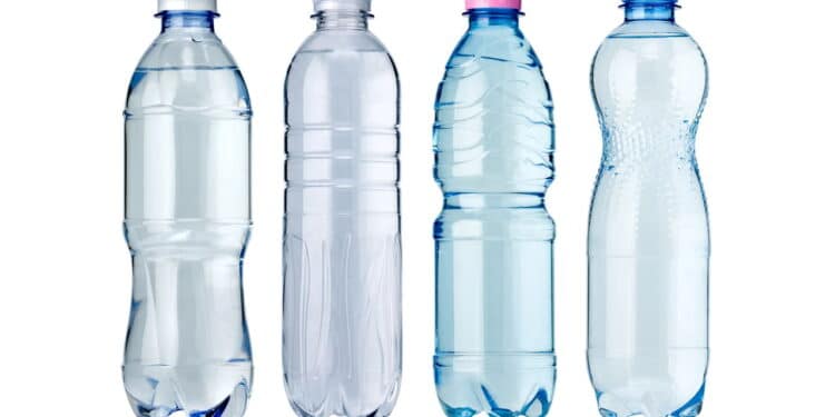 10 formas geniais de reutilizar tampinhas de garrafa PET e evitar desperdício!