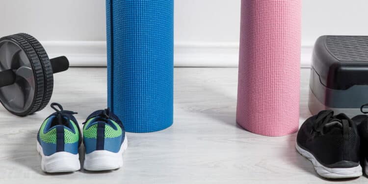 Reduza a barriga rápido com esse abdominal que qualquer um consegue fazer em casa