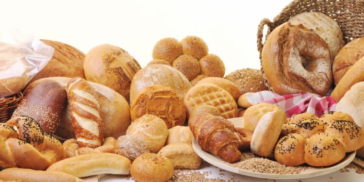 Quer escolher o pão certo? Saiba qual é o mais saudável e os erros comuns na hora de comprar