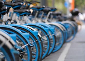 Bikes compartilhadas estão desaparecendo? Entenda o que deu errado e o motivo do declínio