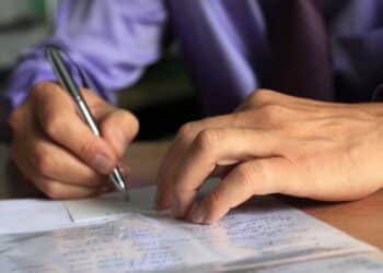 USP abre mais de 7 mil vagas em cursos online gratuitos; veja como se inscrever