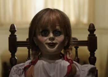 Morte de investigador em turnê com boneca Annabelle choca fãs do terror; entenda o caso