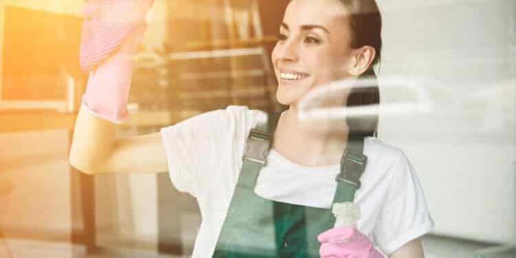 Ambiente perfumado: faça sua casa cheirar 'como nova' com esse truque de só 2 ingredientes
