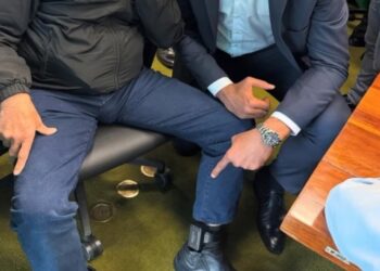 Moraes cobra posicionamento da PGR sobre laudo da tornozeleira de Bolsonaro