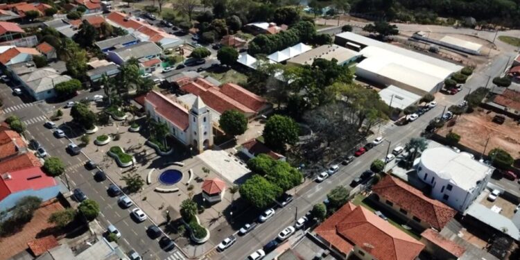 Surpreendente: a segunda menor cidade do Brasil conquista turistas com natureza e tranquilidade