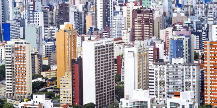 Índice de melhores cidades do Brasil tem Curitiba no topo e a pior cidade vai te impressionar