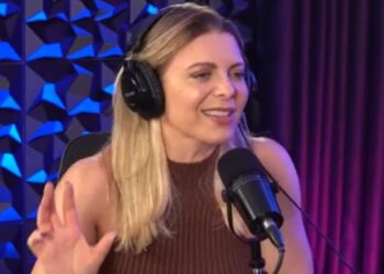 Sheila Mello surpreende ao revelar romance com integrante do É o Tchan