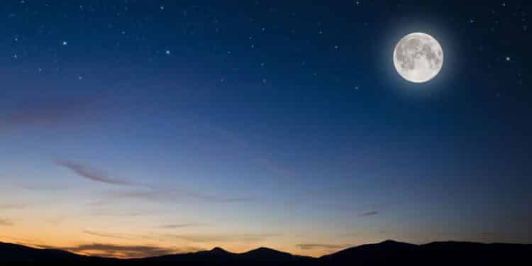 Espetáculo no céu: Lua e Marte estarão lado a lado nesta segunda-feira (28); saiba como observar