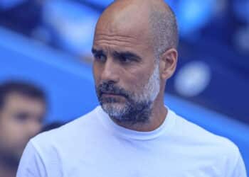 Técnico Pep Guardiola anuncia pausa inesperada na carreira e motivo é revelado
