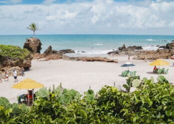 Paraíso escondido: essa cidade está viralizando como o novo Caribe brasileiro