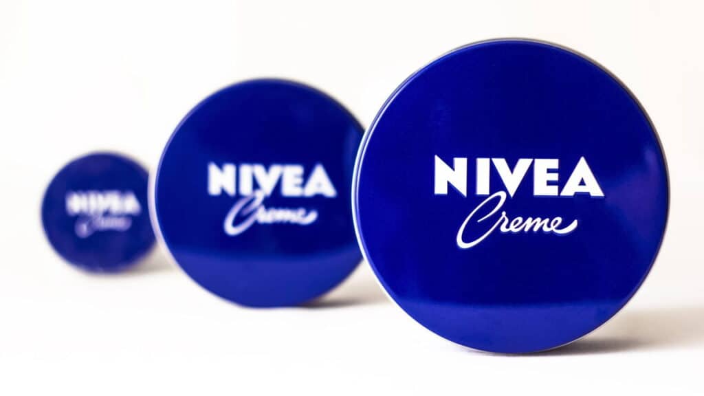 Creme da Nivea viraliza após especialistas revelarem 'segredo' surpreendente; entenda