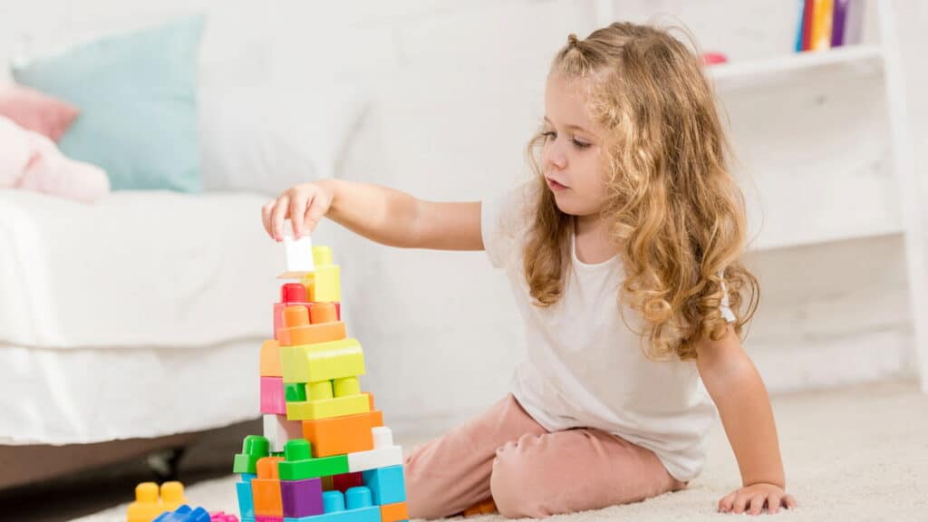 Top 5 brinquedos educativos que estimulam o desenvolvimento infantil!