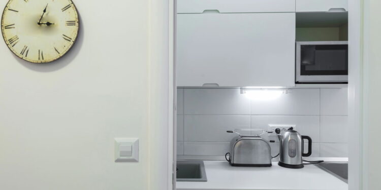 Como aproveitar melhor o espaço em cozinhas pequenas