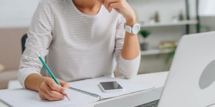 Top 10 cursos técnicos com maior salário e empregabilidade em 2025!