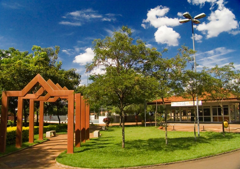 Parque dos Ipes, Dourados - Fonte: Wikimedia Commons