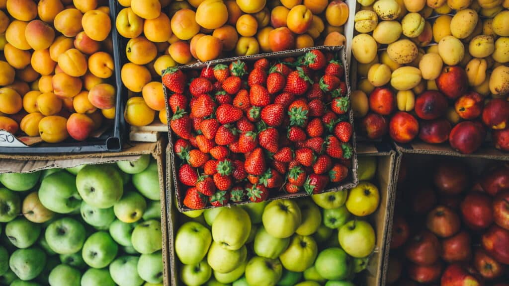Como escolher frutas saborosas no mercado