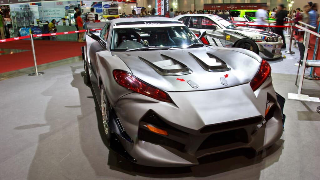 Quais são as especificações técnicas do Mazda RX-7 utilizado no longa-metragem?