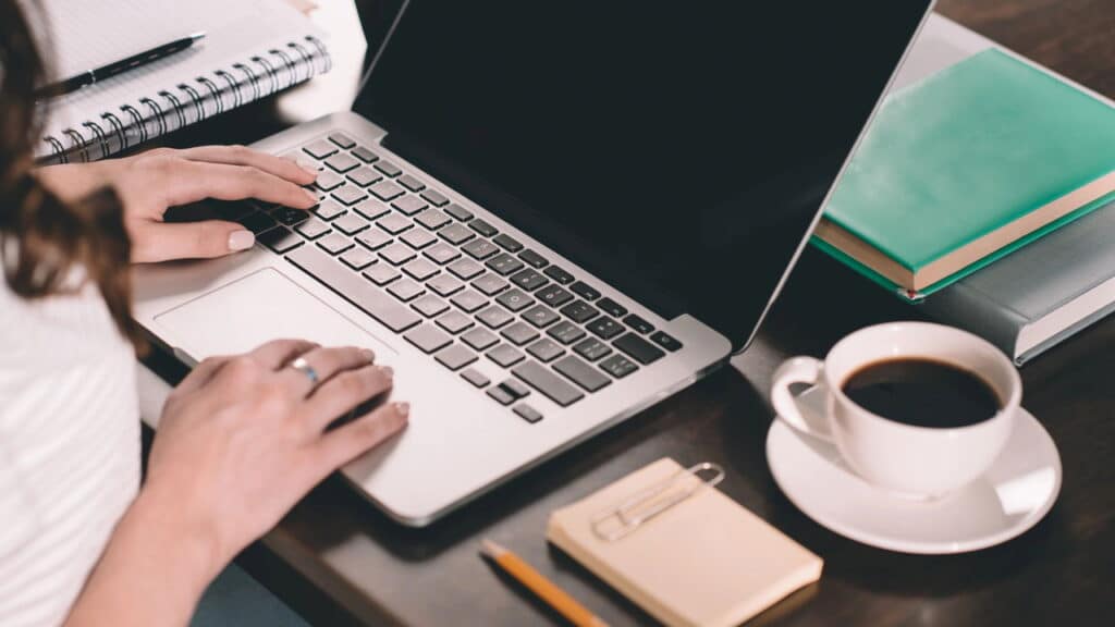 Os 5 melhores notebooks custo-benefício para comprar agora!