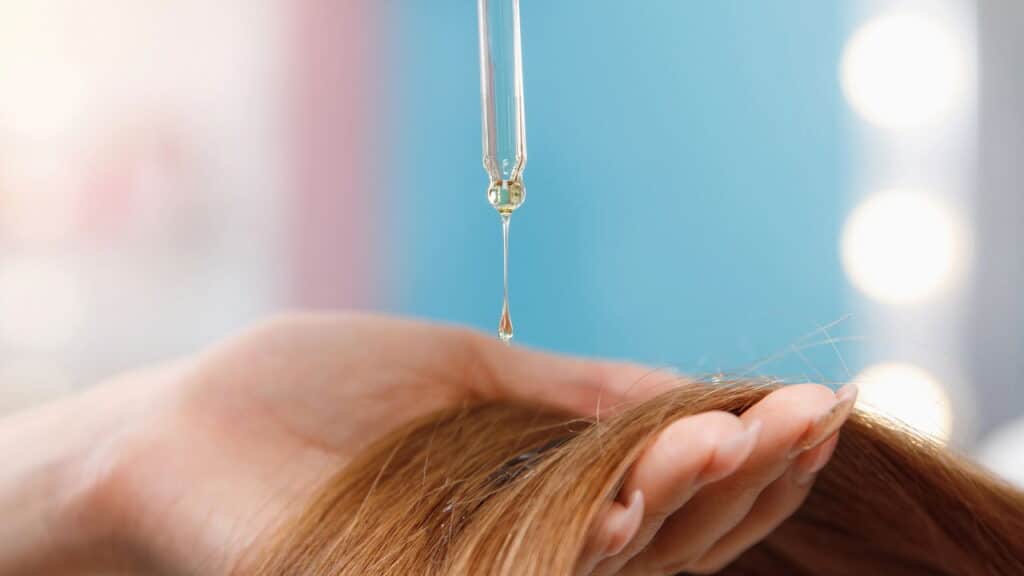 Use estes 5 ingredientes com óleo para acelerar o crescimento do cabelo!