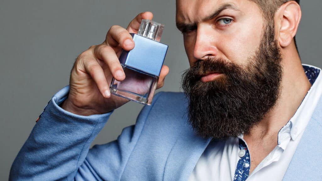 Top 5 perfumes masculinos que são tendência em 2025!