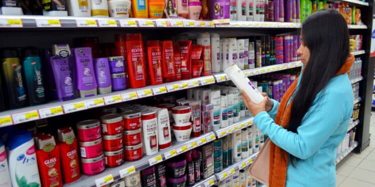 Alisantes com formol são banidos de todos os mercados!