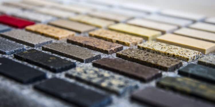 Adeus aos azulejos de cozinha, o substituto deles chegou e é mais estiloso, prático e limpo