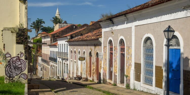 O trem mais concorrido do Brasil cruza 27 cidades!