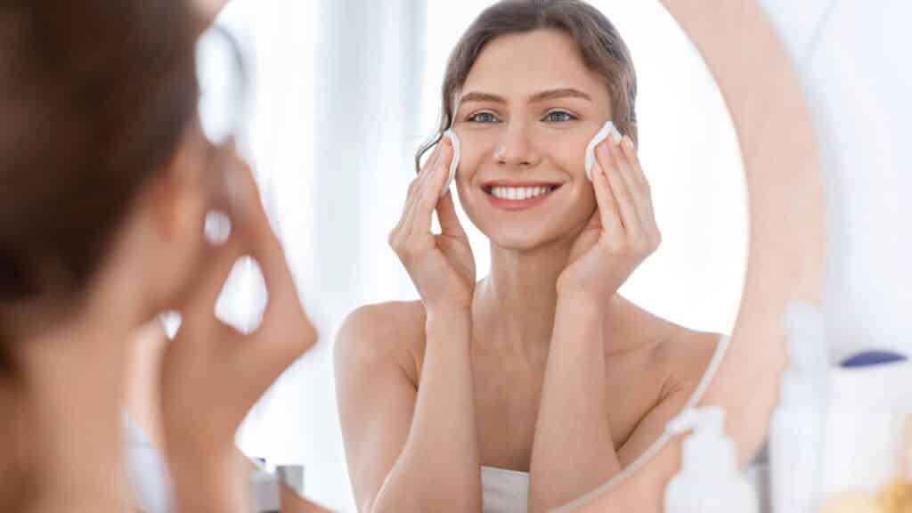 Adeus rotina longa de beleza: O melhor produto de beleza para quem não tem tempo!