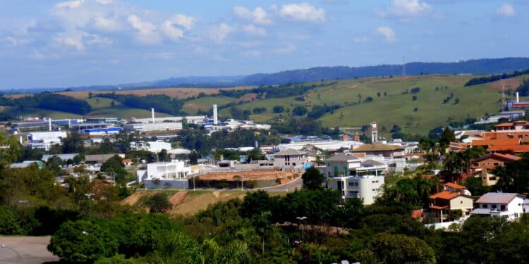 Brasileiros de todo o país estão se mudando para essa cidade do interior de SP pela qualidade de vida!