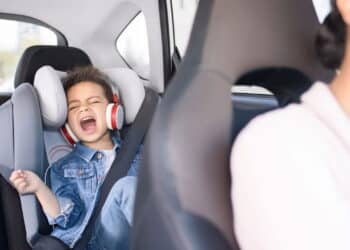Motoristas de todo o Brasil foram enganados com mudança na lei da cadeirinha!