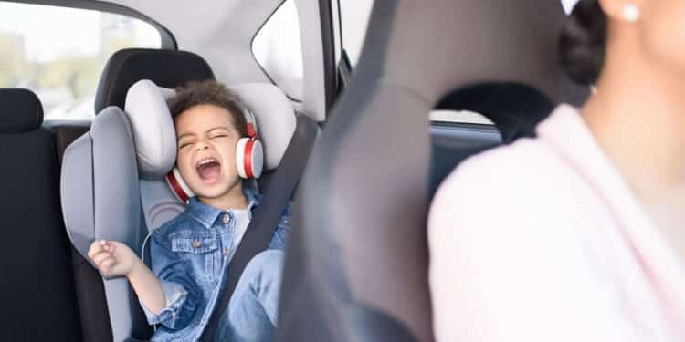 Motoristas de todo o Brasil foram enganados com mudança na lei da cadeirinha!