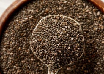 Chia tem mais proteína que ovo e mais cálcio que leite