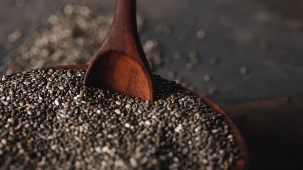 Chia tem mais proteína que ovo e mais cálcio que leite