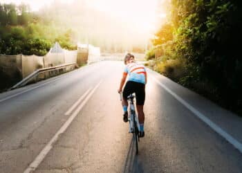 Cansado de academia? Veja como o pedal pode ser seu exercício principal