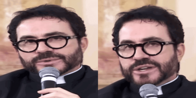 "Rejeitar um filho e preferir o outro é muito cruel" diz Padre Fábio de Melo!