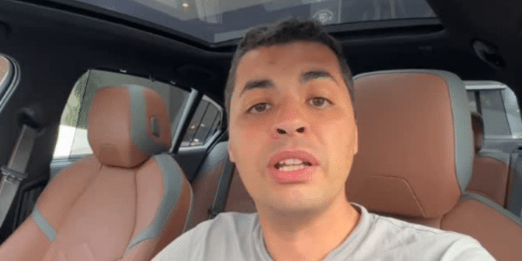 "De fato a picape mais bruta do Brasil, mas tome cuidado com as dunas", diz Renato Maia, especialista automotivo