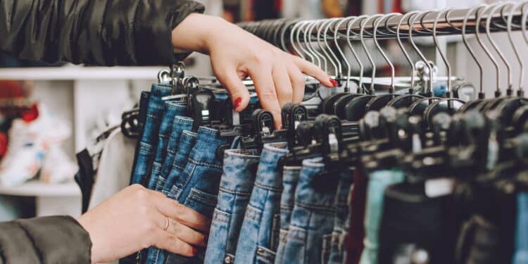 O fim das vitrines do fast fashion e o começo de uma moda mais limpa