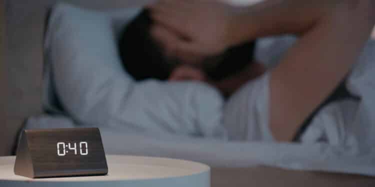 Nunca mais insônia: estudo revela técnica simples para dormir em 5 minutos