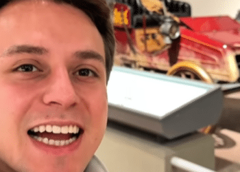 "Você gosta do tal do híbrido que não precisa carregar na tomada? Deixa eu te contar que tem mais um na fila para chegar ao Brasil", diz Mateus Afonso, especialista automotivo