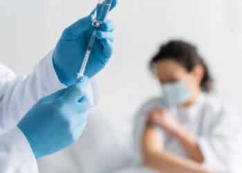 Estudo com RNA mensageiro mostra avanço em vacina universal contra o câncer