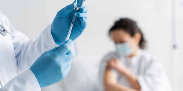 Estudo com RNA mensageiro mostra avanço em vacina universal contra o câncer