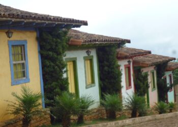Conheça a cidade de Minas que virou refúgio ideal no frio e ganhou o título de ‘capital da tranquilidade’