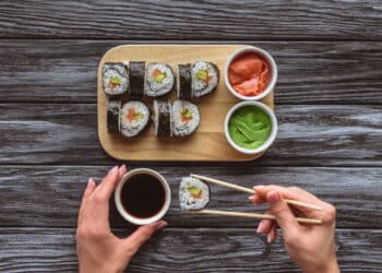 Inusitado: mulher é afetada com "síndrome do coração partido" após comer wasabi; entenda o caso