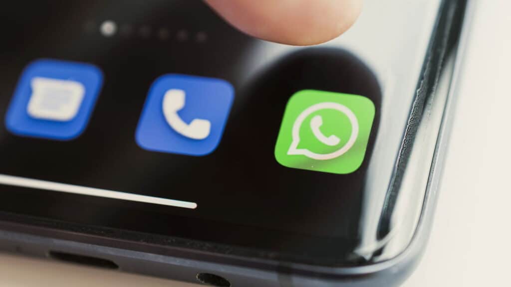 Veja como usar o truque do WhatsApp para esconder sua foto e evite fraudes