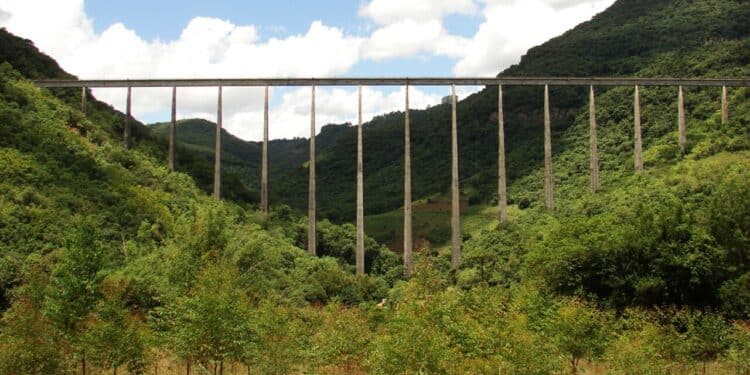 O impressionante viaduto no sul do Brasil que é considerado o segundo maior do mundo