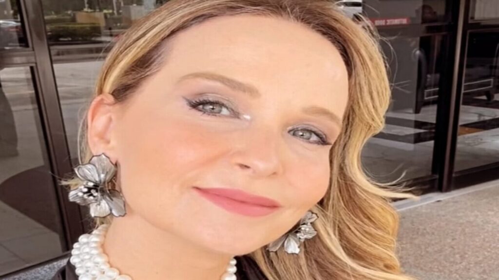 Fernanda Rodrigues surpreende fãs ao revelar retorno de doença e faz alerta importante