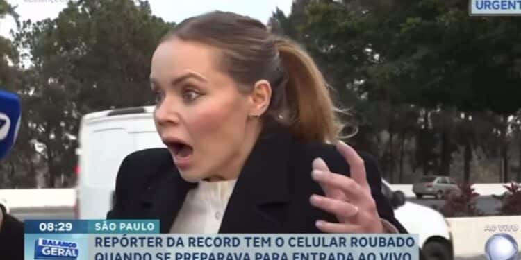 Repórter da record sofre assalto e tem celular roubado momentos antes de entrar ao vivo