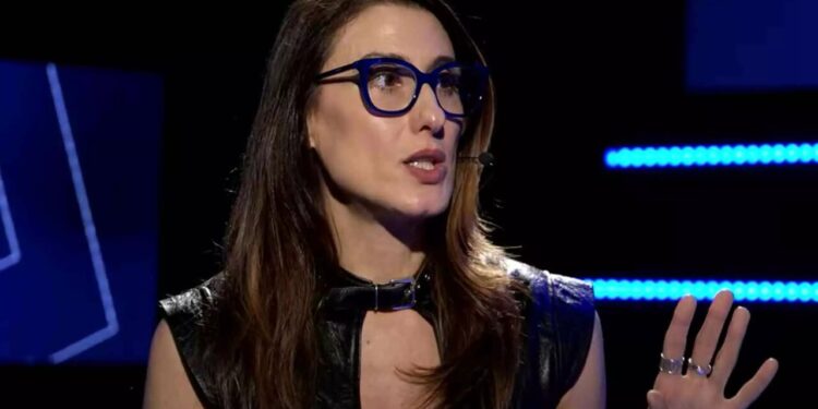 Paola Carosella abre o jogo sobre suposto romance com Henrique Fogaça
