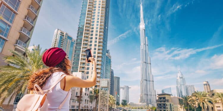 Você não vai acreditar quanto custou erguer o Burj Khalifa, o prédio mais alto do mundo